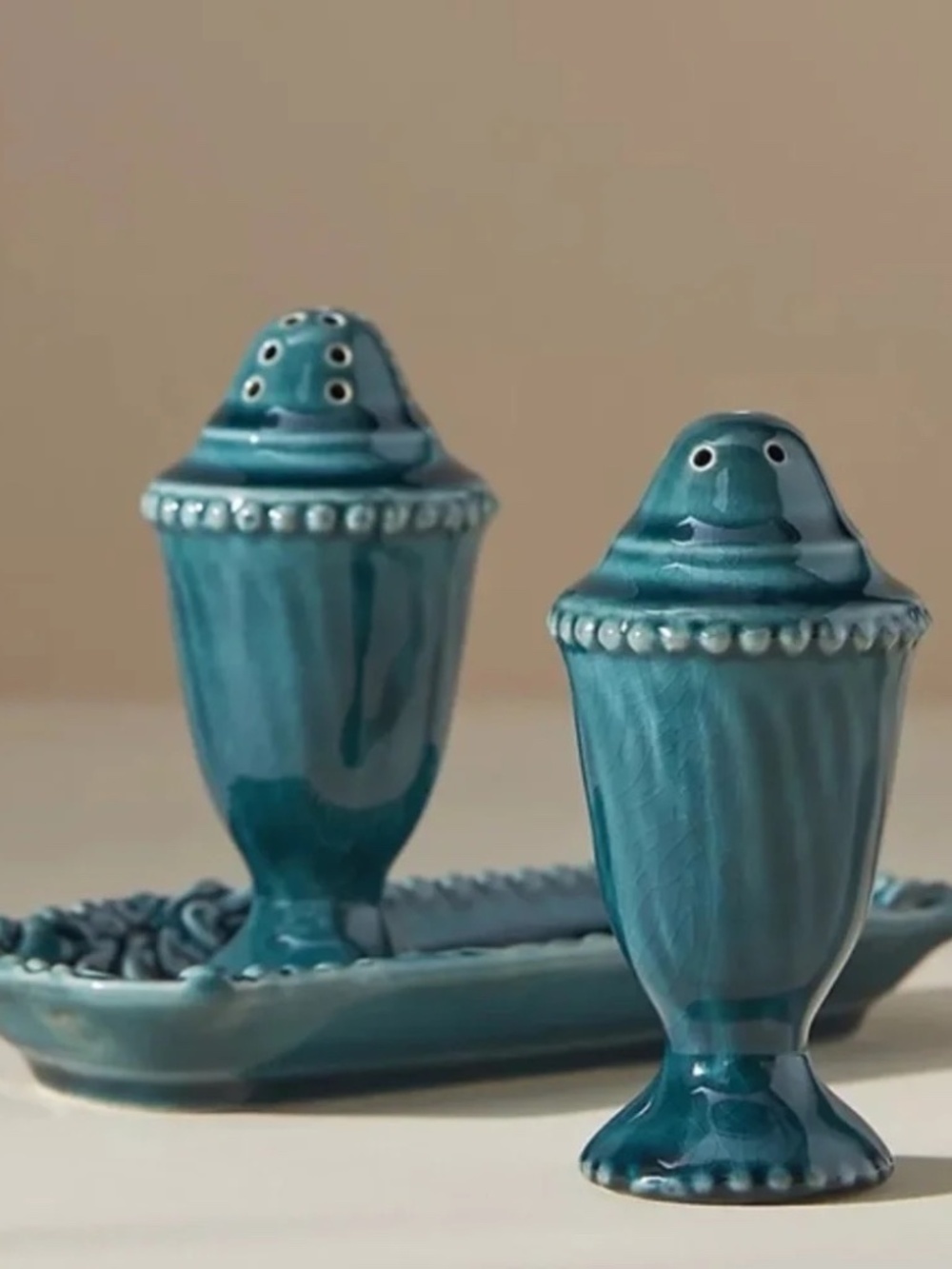 NWT Anthropologie Paola Salt and Peper Shaker Set